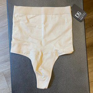 Dream Slim Thong-back shapewear in tan / Size XL-XXL